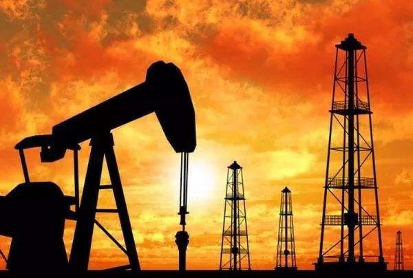 原油期货-军方第九次扣押委内瑞拉油船:地缘紧张如何支撑油价底部?